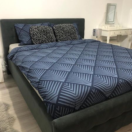 Skepsis Apartament Leilighet Alba Iulia Eksteriør bilde